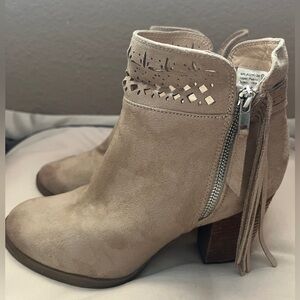Not Rated Women's Chamonix Ankle Bootie